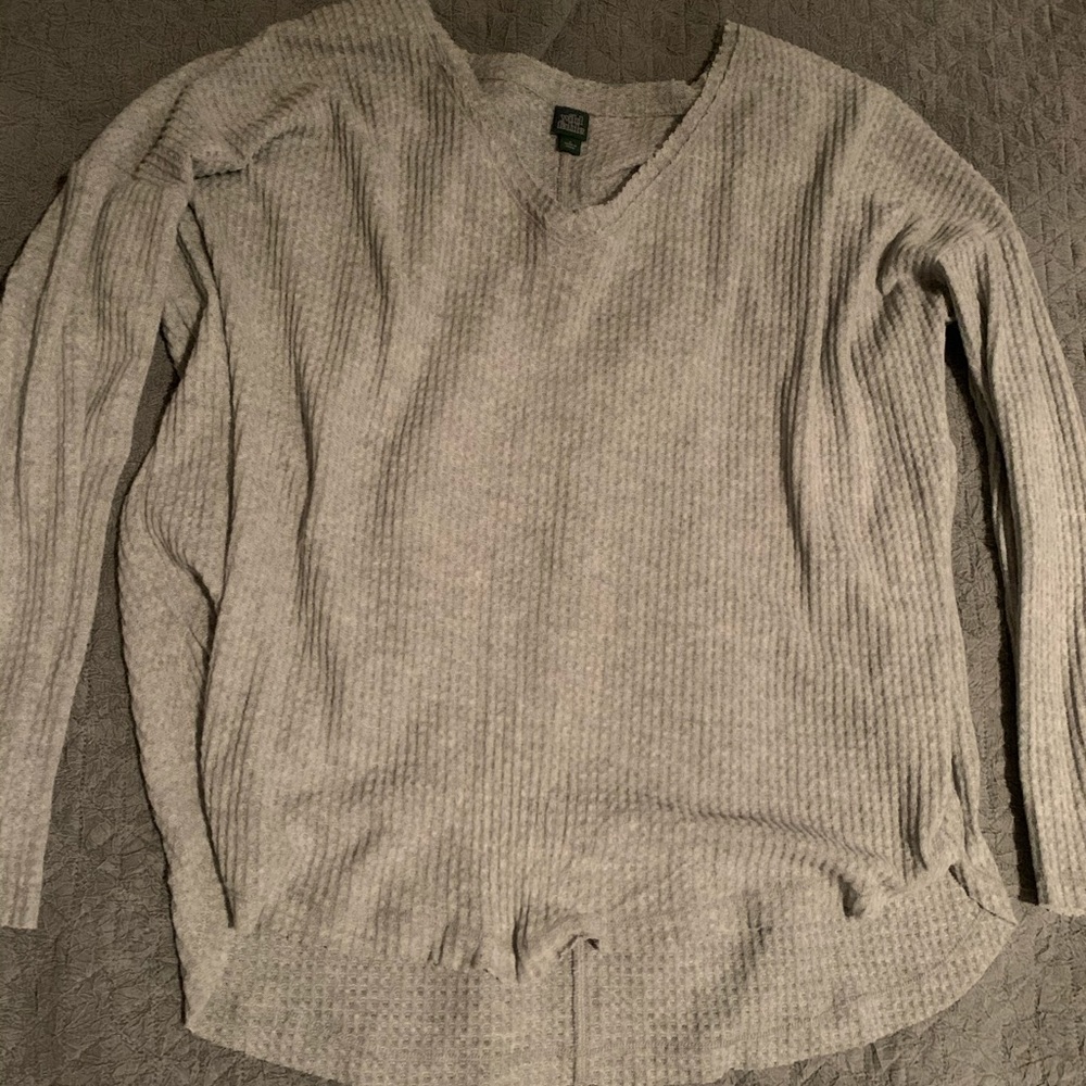 V neck long sleeve